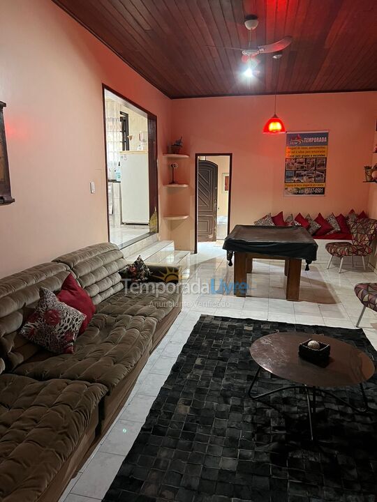 Casa para aluguel de temporada em Cabo Frio (Peró)