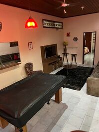 CASA EXCELENTE EM CONDOMÍNIO FECHADO EM CABO FRIO