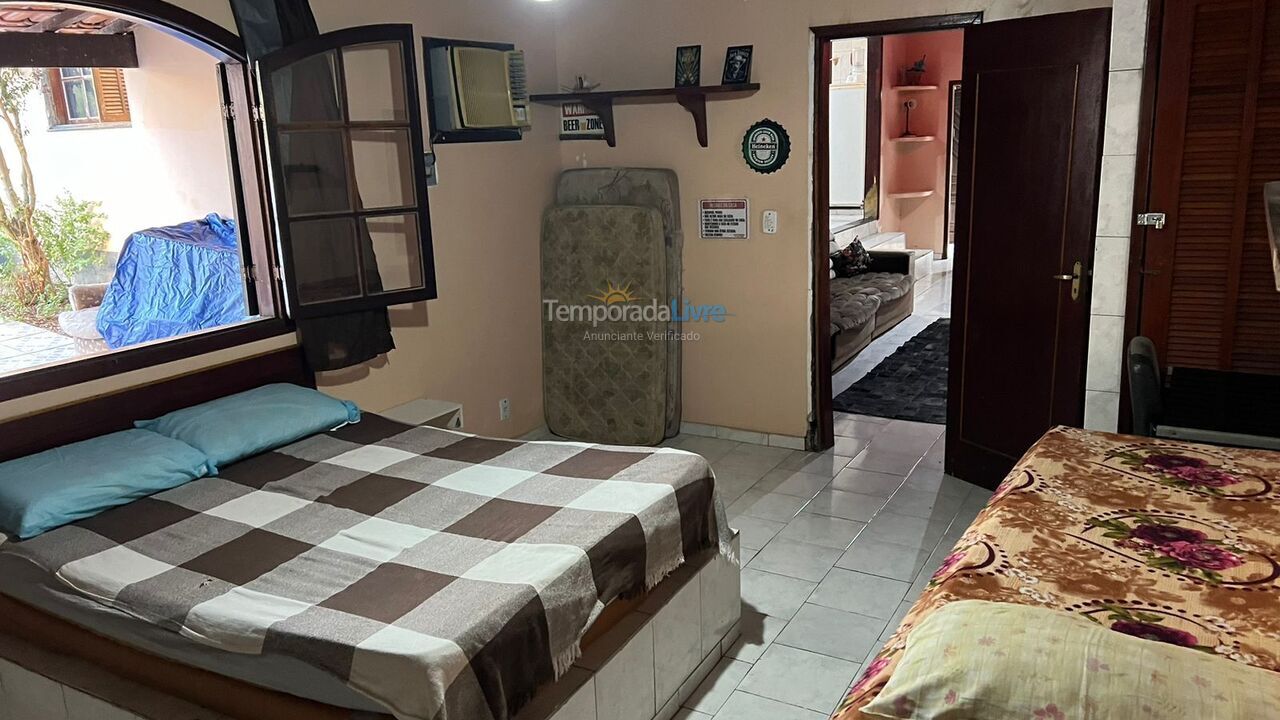 Casa para aluguel de temporada em Cabo Frio (Peró)