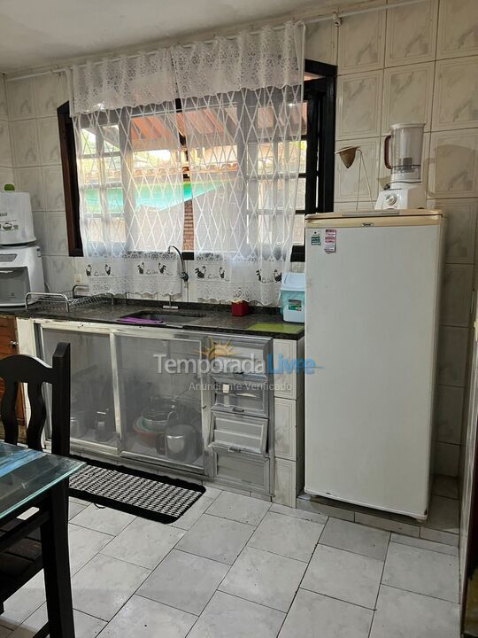 Casa para aluguel de temporada em Cabo Frio (Peró)