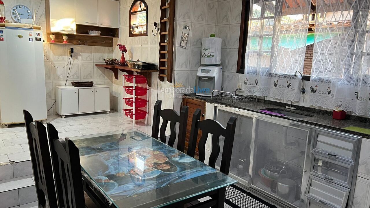 Casa para aluguel de temporada em Cabo Frio (Peró)