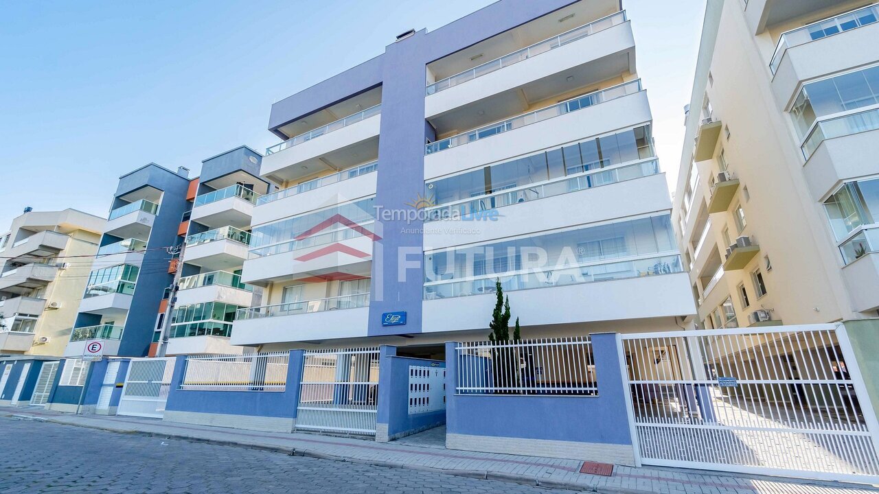 Apartment for vacation rental in Bombinhas (Praia de Bombas)