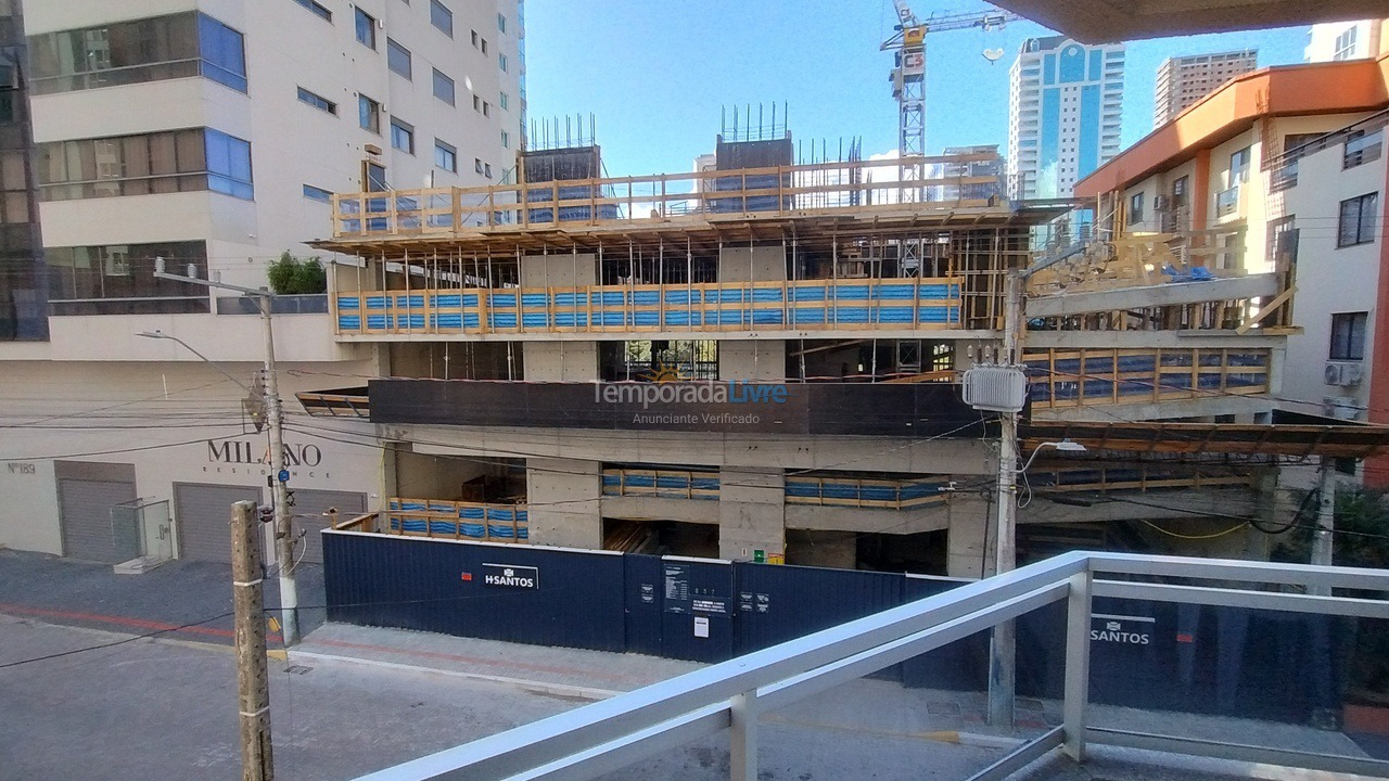 Apartamento para alquiler de vacaciones em Itapema (Meia Praia)