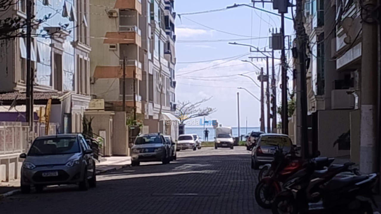 Apartamento para alquiler de vacaciones em Itapema (Meia Praia)