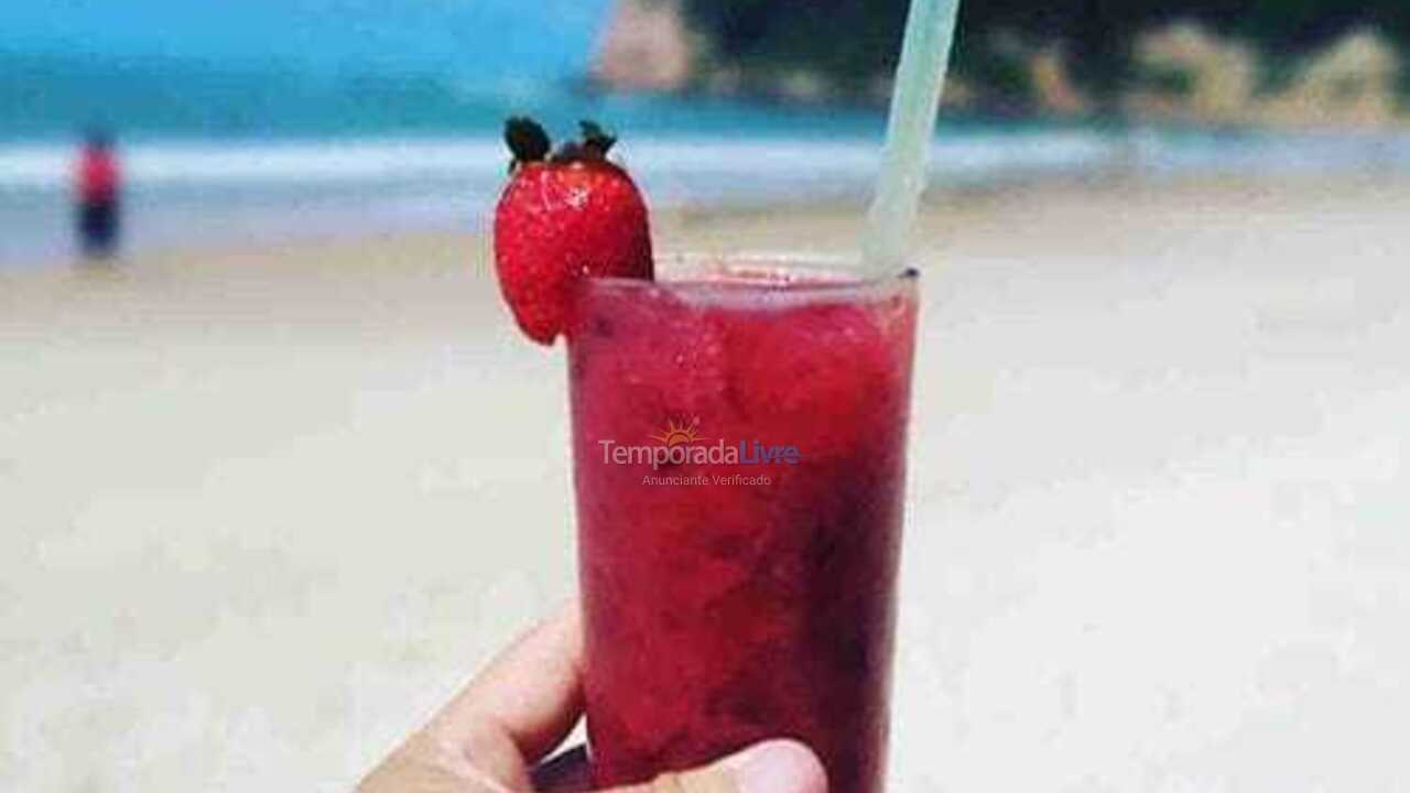 Casa para aluguel de temporada em Guarujá (Praia do Pernambuco)