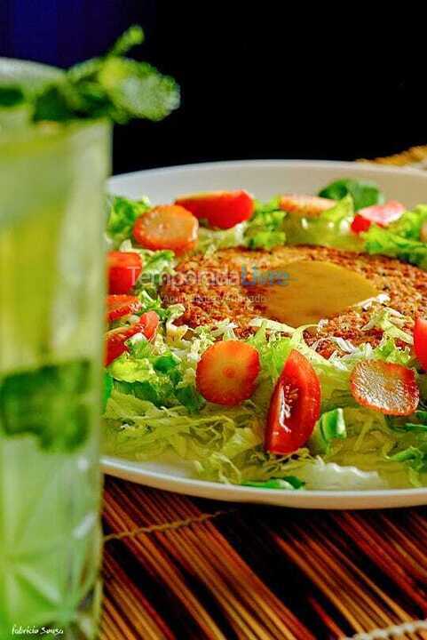 Casa para aluguel de temporada em Guarujá (Praia do Pernambuco)