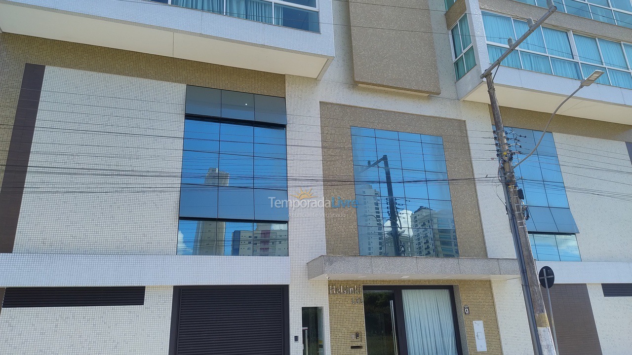 Apartamento para aluguel de temporada em Itapema (Meia Praia)