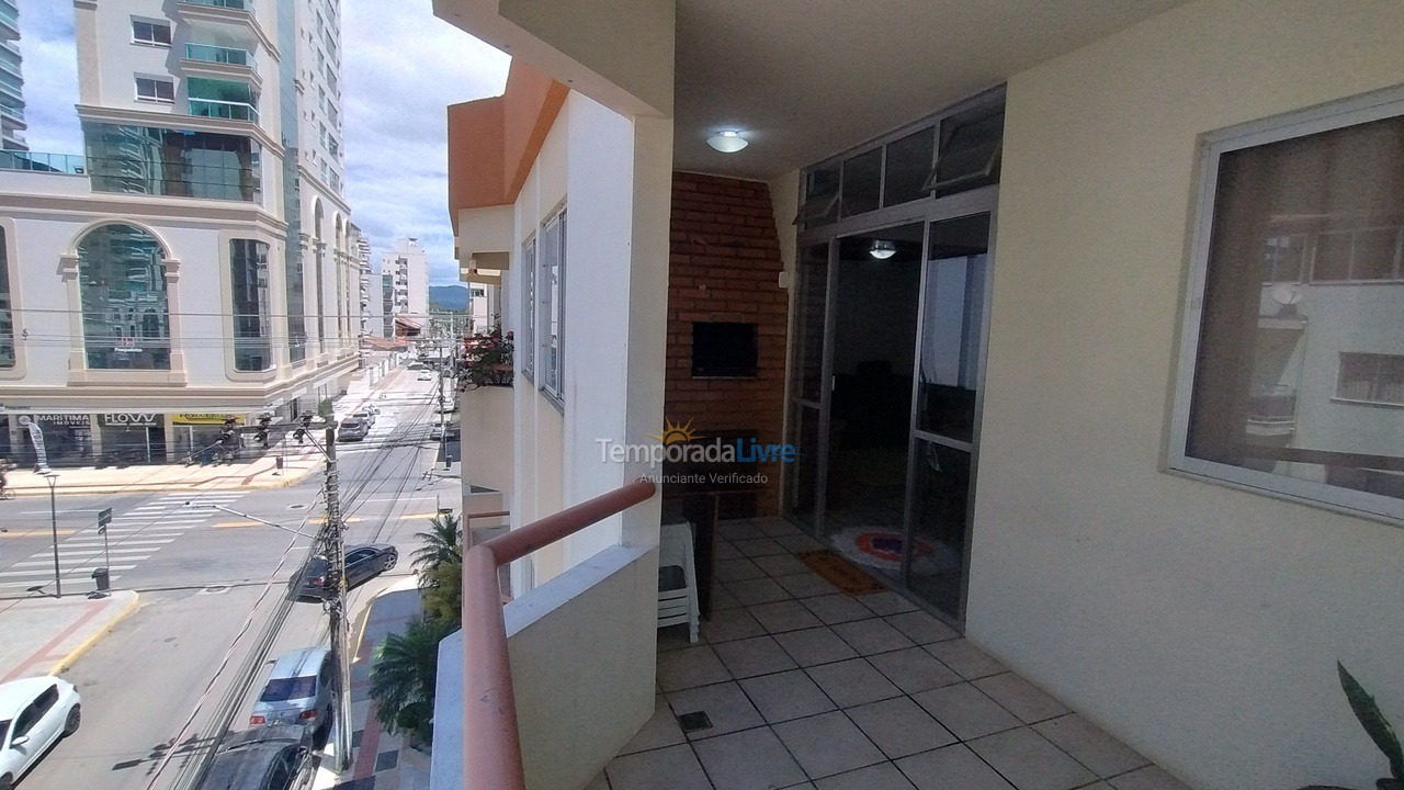Apartment for vacation rental in Itapema (Meia Praia)