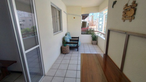 Sacada com churrasqueira