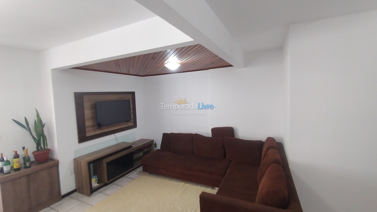 Apartment for vacation rental in Itapema (Meia Praia)