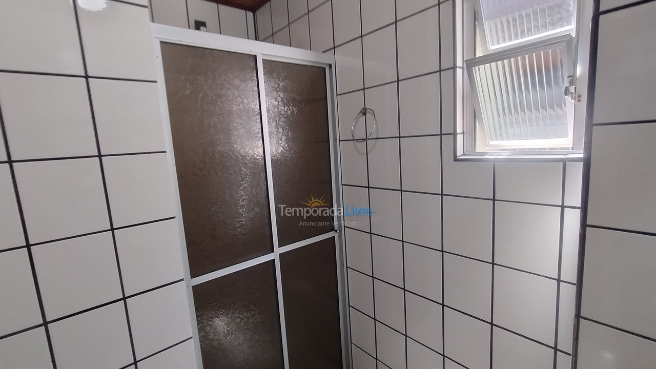 Apartment for vacation rental in Itapema (Meia Praia)