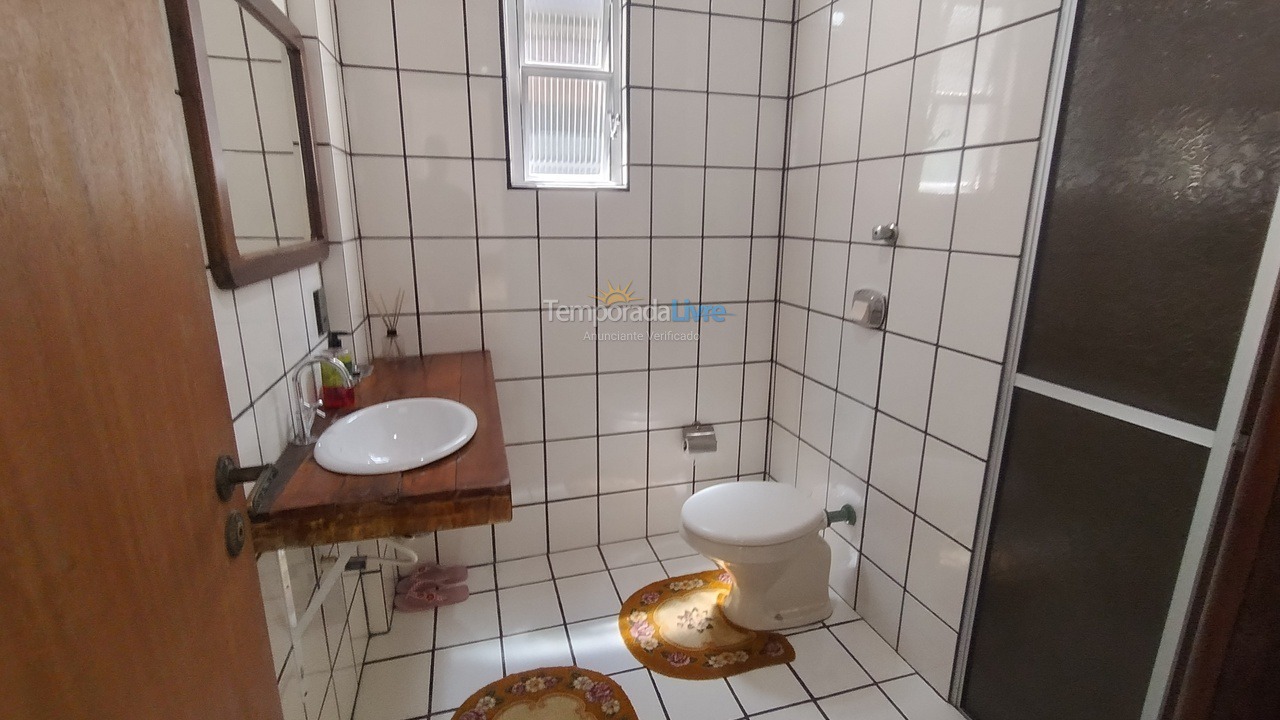 Apartment for vacation rental in Itapema (Meia Praia)