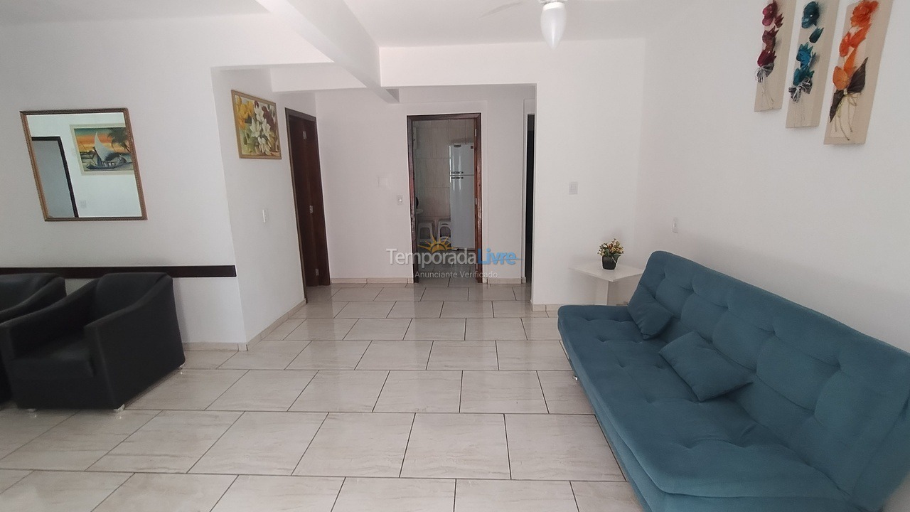 Apartamento para aluguel de temporada em Itapema (Meia Praia)