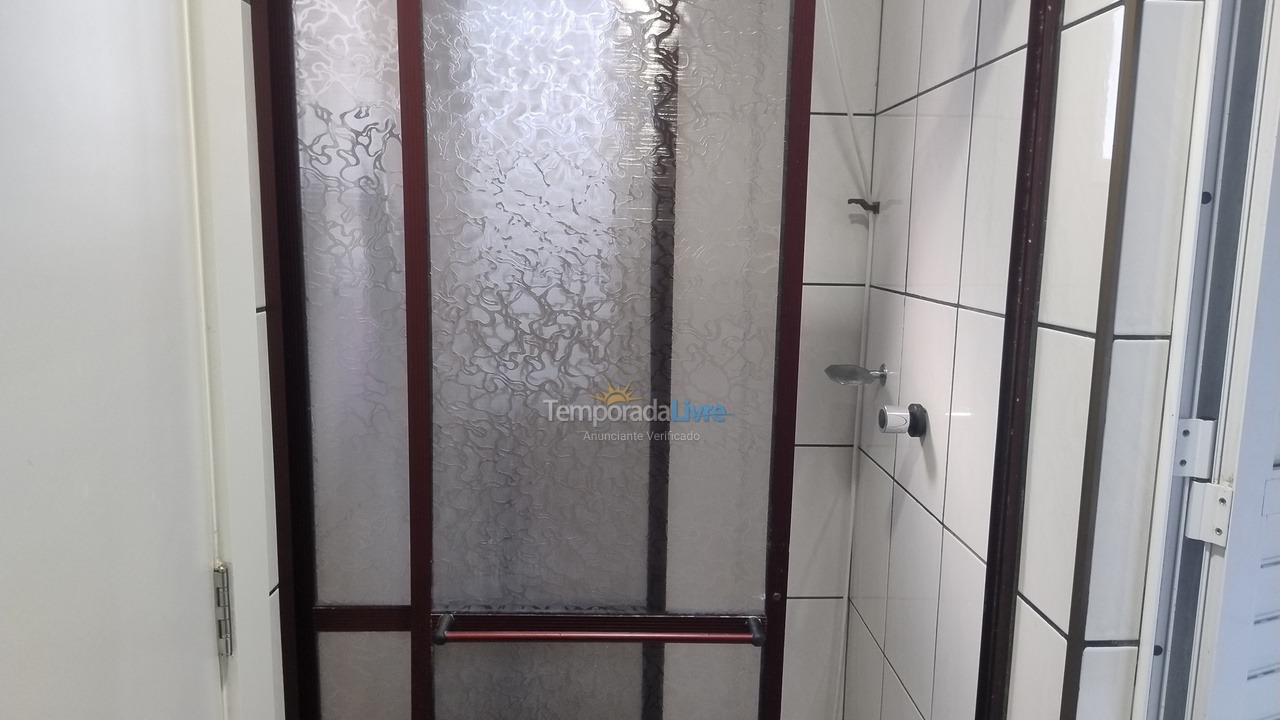 Apartment for vacation rental in Itapema (Meia Praia)