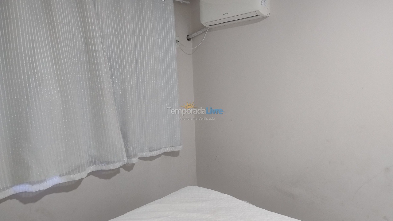 Apartment for vacation rental in Itapema (Meia Praia)