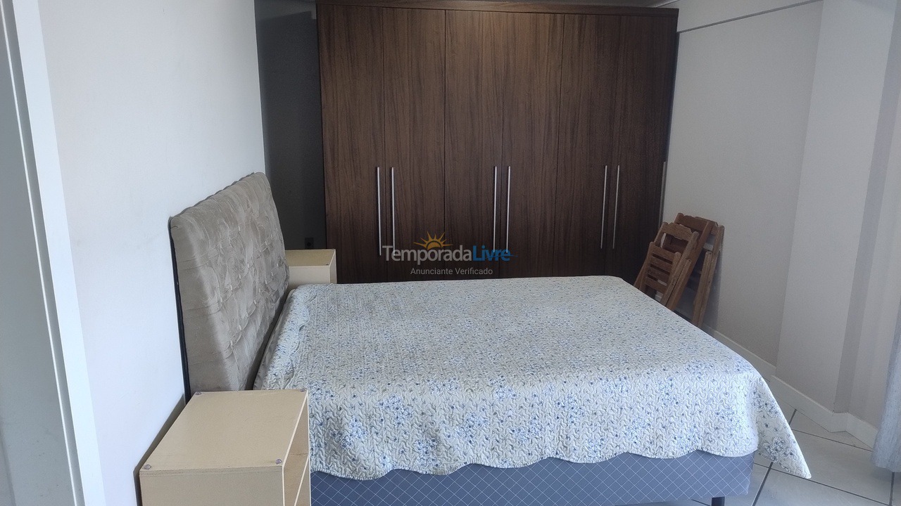 Apartment for vacation rental in Itapema (Meia Praia)