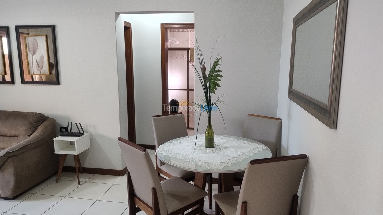 Apartment for vacation rental in Itapema (Meia Praia)
