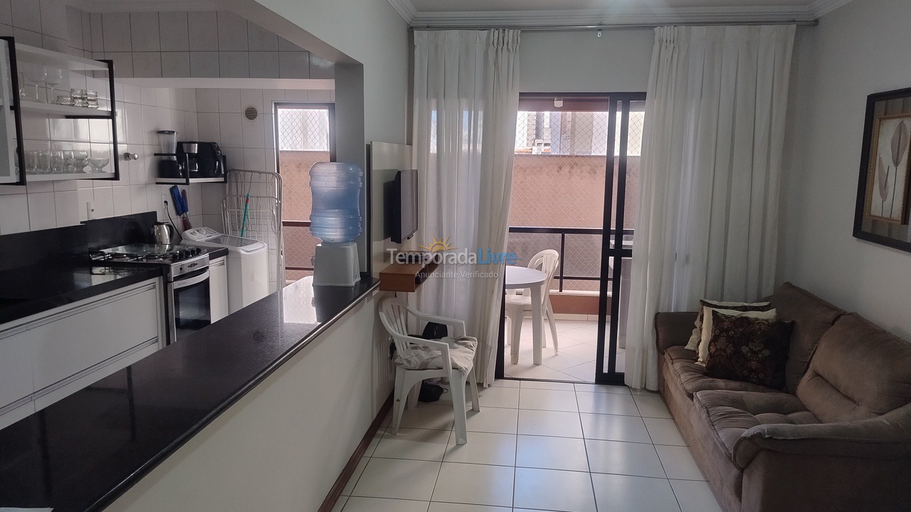 Apartment for vacation rental in Itapema (Meia Praia)