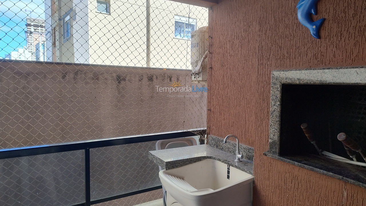 Apartment for vacation rental in Itapema (Meia Praia)