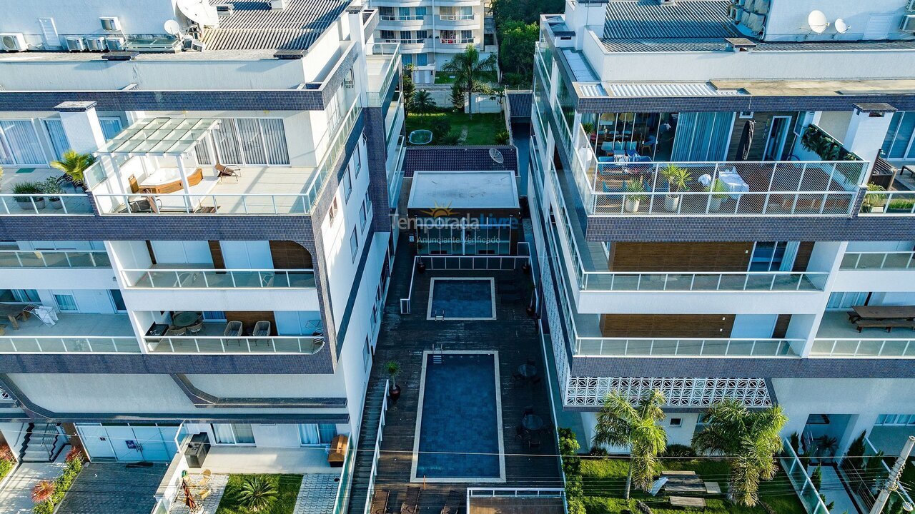 Apartment for vacation rental in Bombinhas (Mariscal)