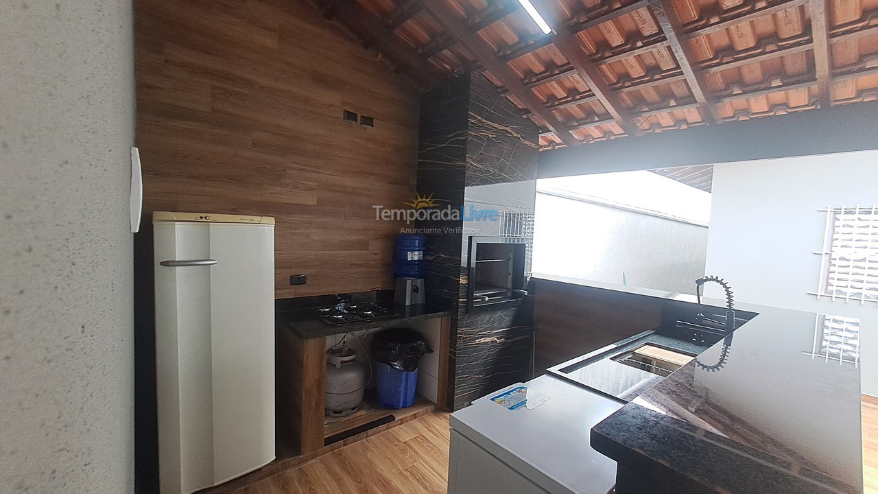 Casa para alquiler de vacaciones em Caraguatatuba (Aruan)