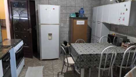 Rancho Maringa II - Atibaia - c/ WIFI - 04 quartos sendo 2 suítes 5 WC