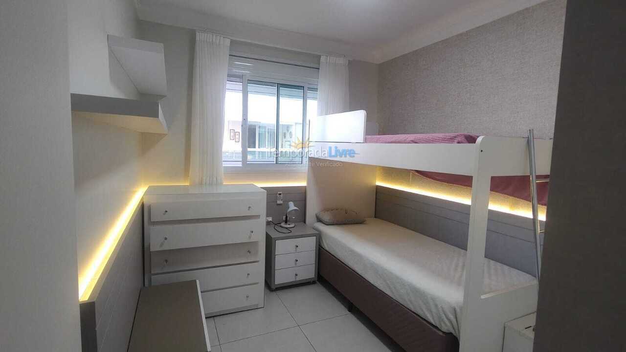 Apartamento para alquiler de vacaciones em Florianopolis (Praia dos Ingleses)