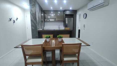 APARTAMENTO 03 DORMITORIOS SETE MARES