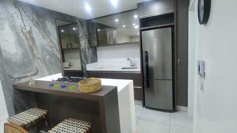 APARTAMENTO 03 DORMITORIOS SETE MARES