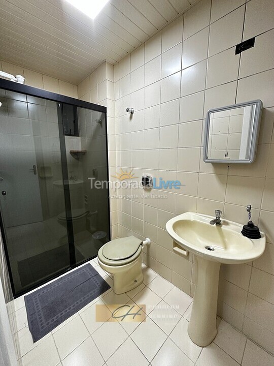 Apartamento para aluguel de temporada em Balneário Camboriú (Centro)