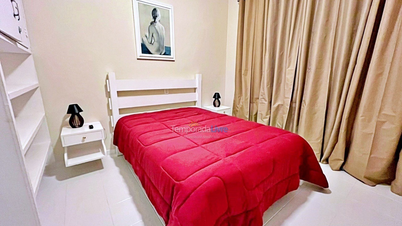 Apartamento para aluguel de temporada em Guarujá (Pitangueiras)