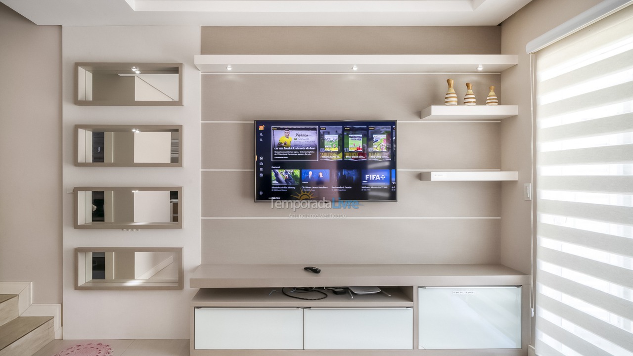 Apartamento para aluguel de temporada em Bombinhas (Canto Grande)