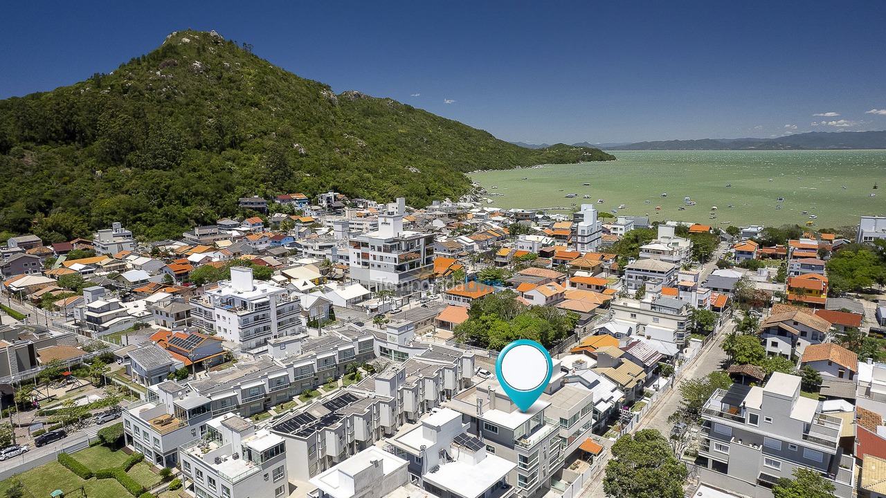 Apartamento para aluguel de temporada em Bombinhas (Canto Grande)