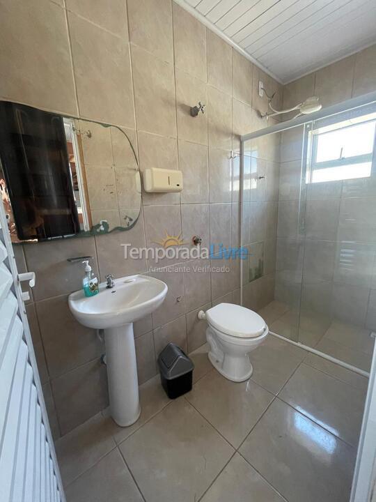 Casa para aluguel de temporada em Itanhaém (Vila Loty)