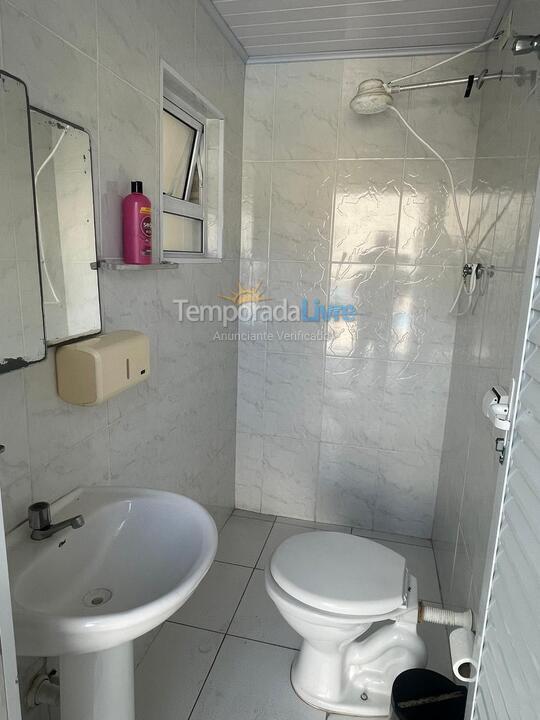 Casa para aluguel de temporada em Itanhaém (Vila Loty)