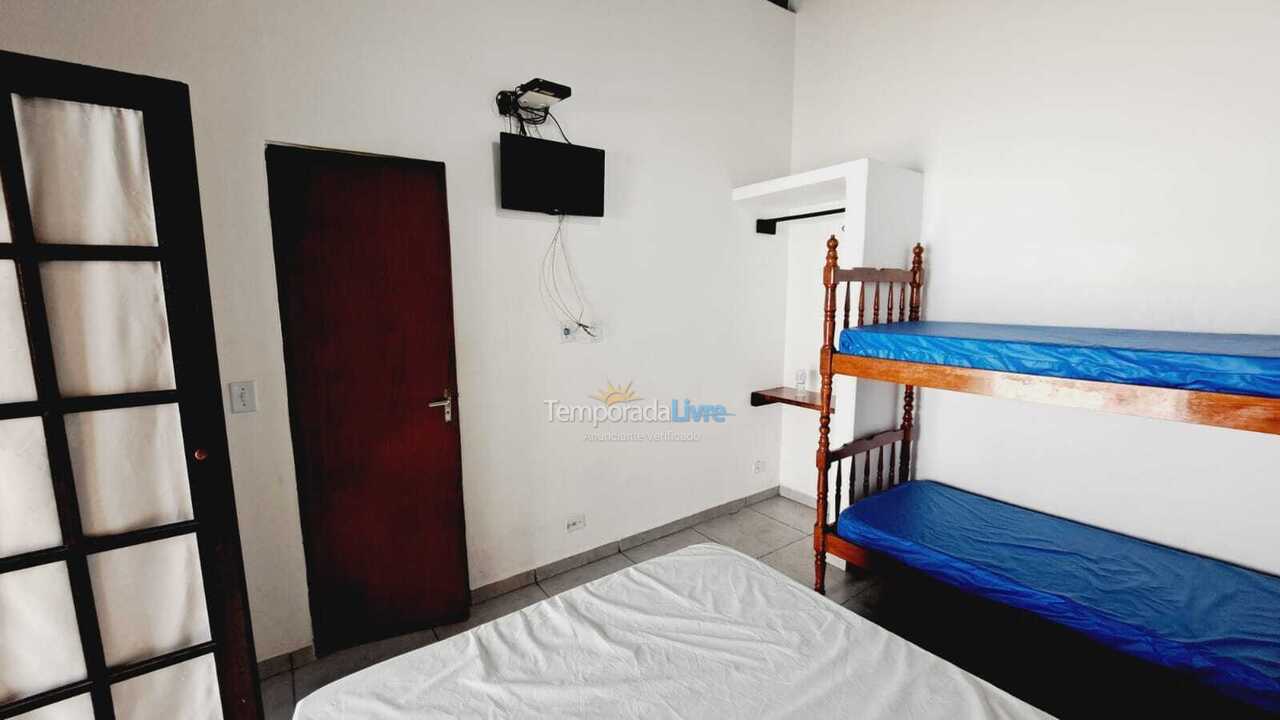 Casa para aluguel de temporada em Ubatuba (Maranduba)