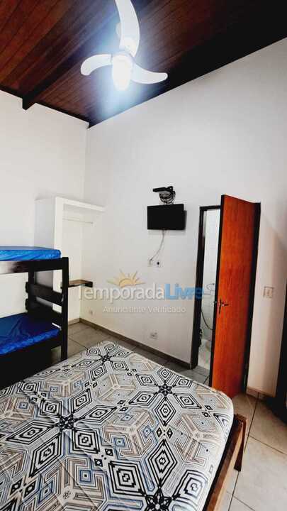 Casa para aluguel de temporada em Ubatuba (Maranduba)