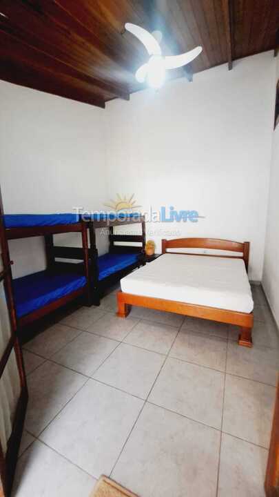 Casa para aluguel de temporada em Ubatuba (Maranduba)