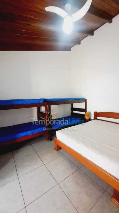 Casa para aluguel de temporada em Ubatuba (Maranduba)