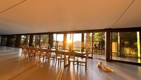 Mansão Retiro do Sol! Nas Montanhas do Itanhangá!