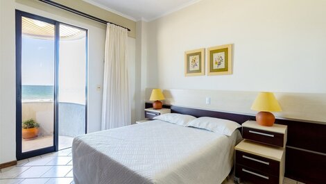 Maravilhoso triplex beira mar para aluguel Bombas