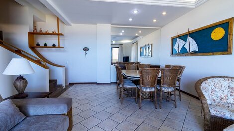 Maravilhoso triplex beira mar para aluguel Bombas