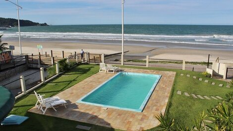 Apartamento para alugar em Bombinhas - Praia de Bombas