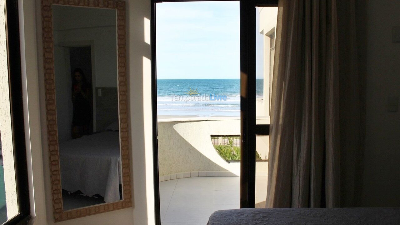 Apartamento para aluguel de temporada em Bombinhas (Praia de Bombas)