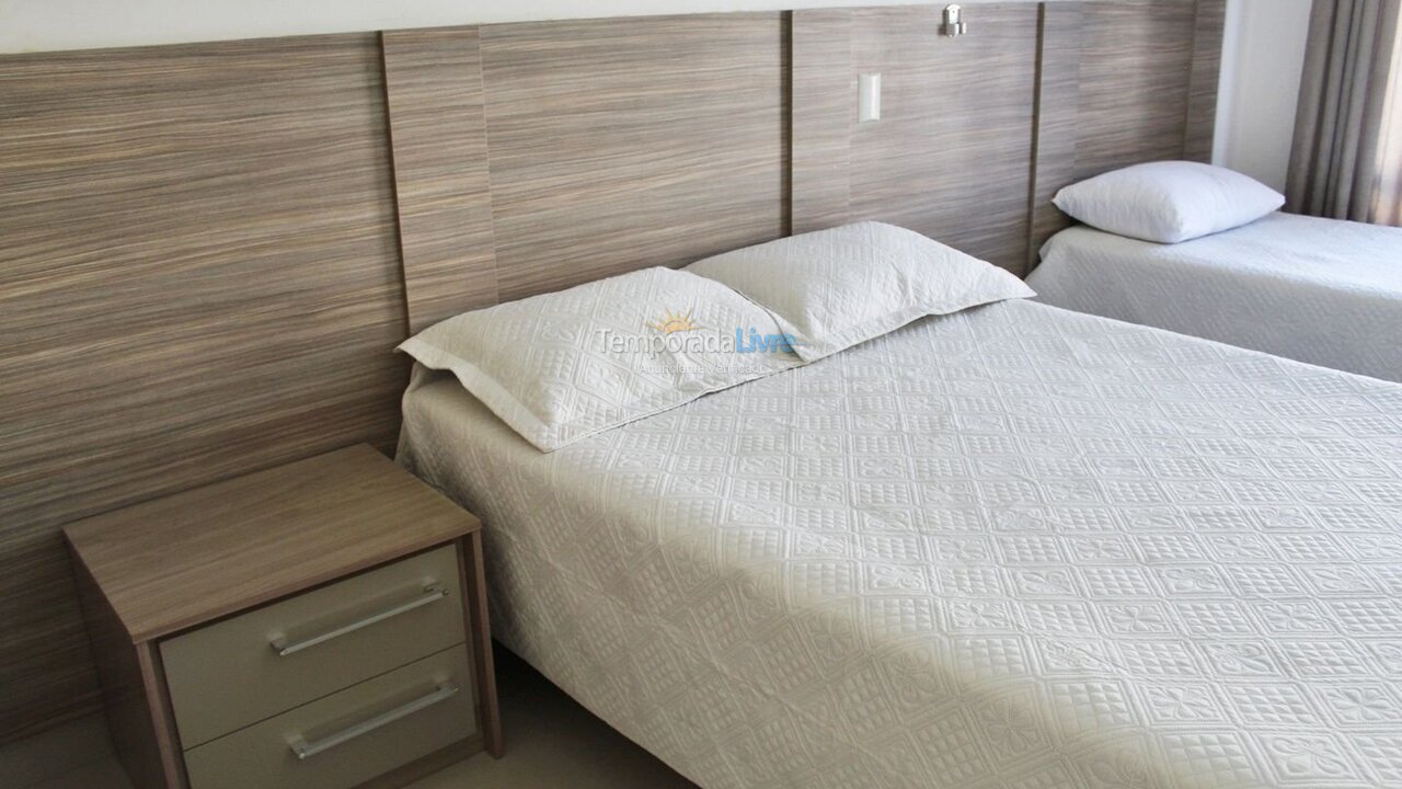 Apartamento para aluguel de temporada em Bombinhas (Praia de Bombas)