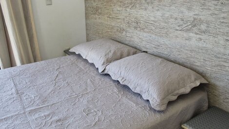 Apartamento 04 dormitórios, vista mar em Bombas