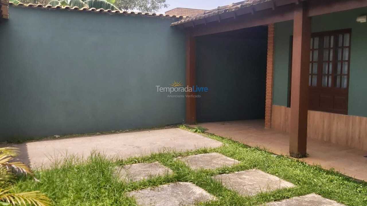 Casa para aluguel de temporada em Bertioga (Praia de Boracéia Bertioga)