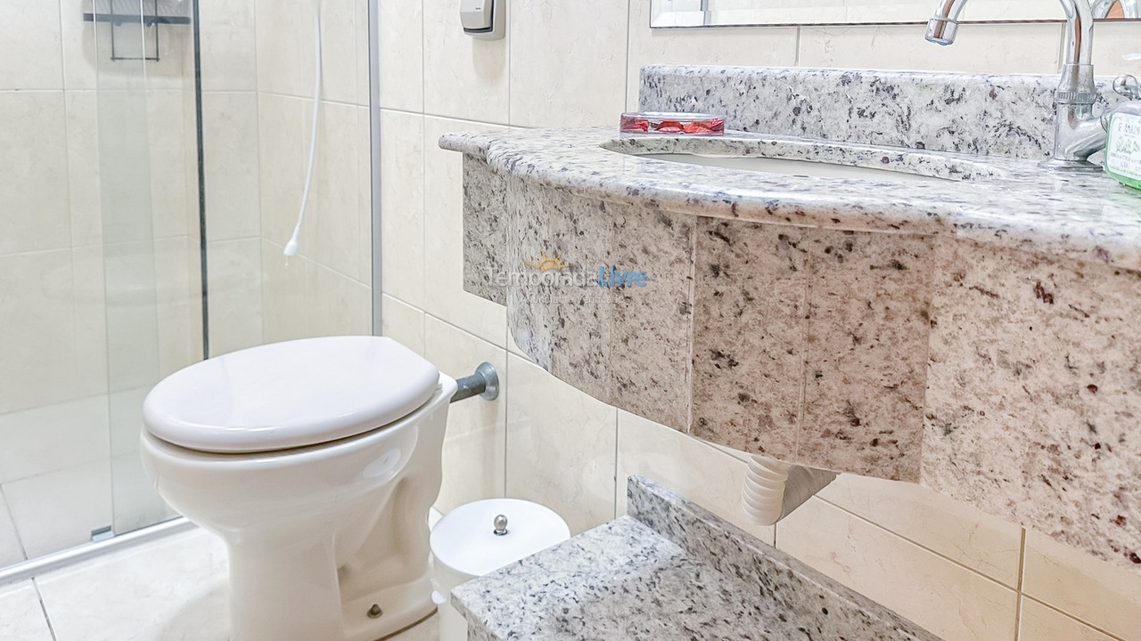 Apartamento para aluguel de temporada em Praia Grande (Vila Tupi)