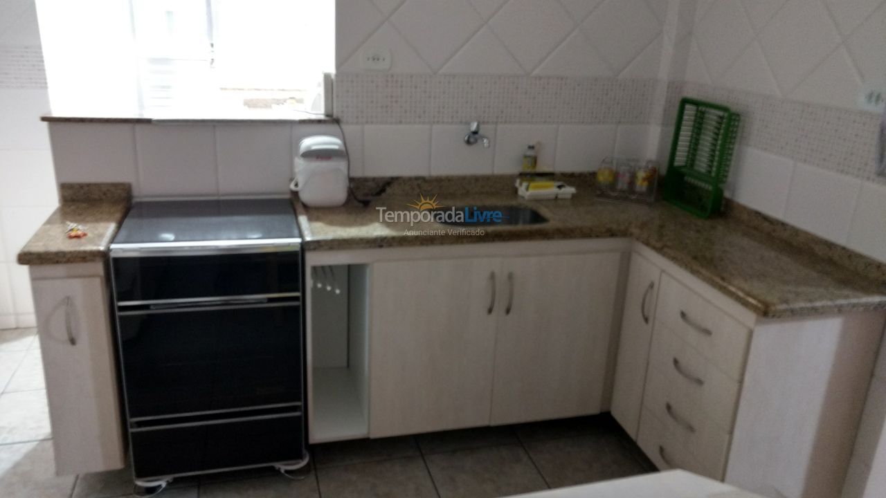 Apartamento para aluguel de temporada em Cabo Frio (Centro)