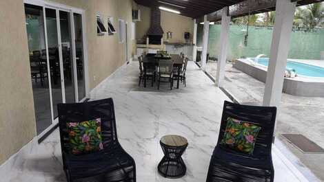 Casa Super Aconchegante com piscina